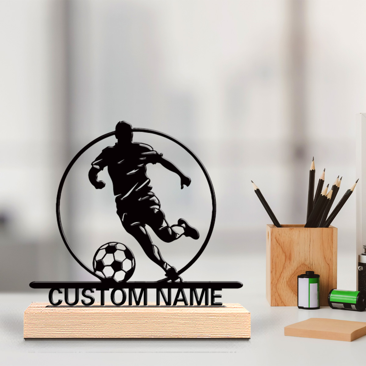 Patung Logam Pemain Sepak Bola - Office Furniture Brands ulasan dan harga